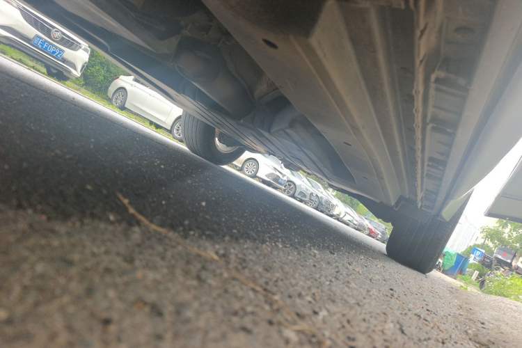 Used Land Rover Range Velar 2020 P250 Chassis Rear Right