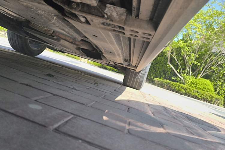 Used Land Rover Range Velar 2020 P250 R-DYNAMIC S Chassis Rear Right