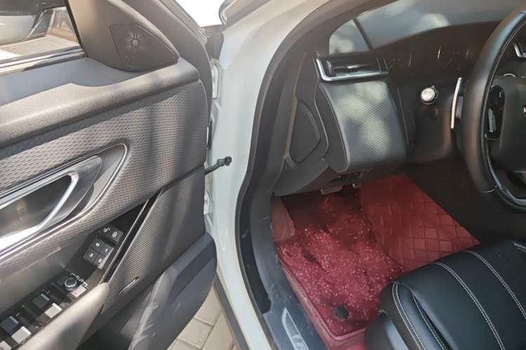 Used Land Rover Range Velar 2020 P250 R-DYNAMIC S Driver Seat