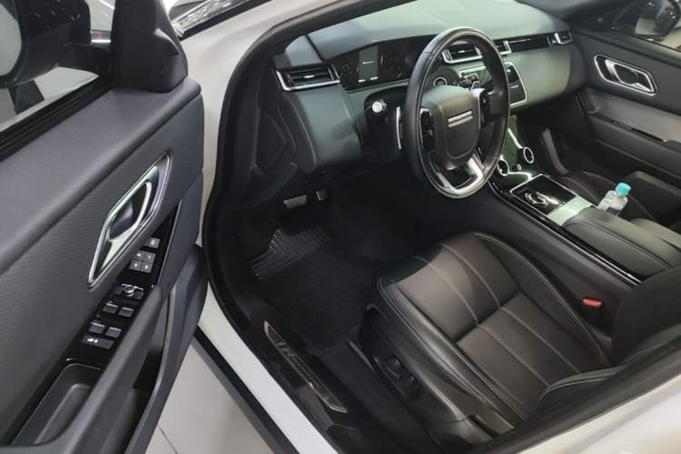 Used Land Rover Range Velar 2020 P250 R-DYNAMIC S Driver Seat