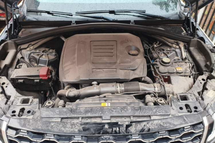 Used Land Rover Range Velar 2020 P250 Engine Bay