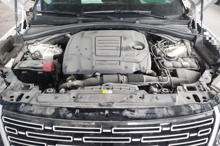 Used Land Rover Range Velar 2020 P250 Engine Bay