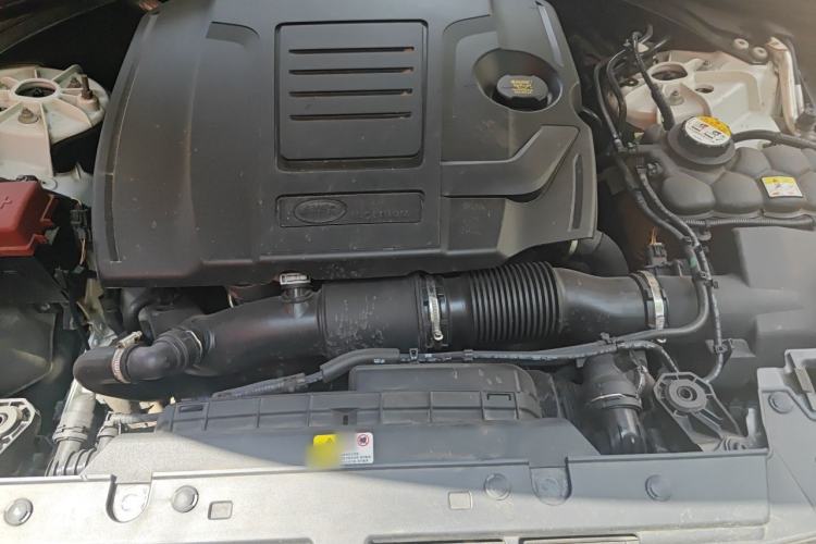 Used Land Rover Range Velar 2020 P250 R-DYNAMIC S Engine Bay