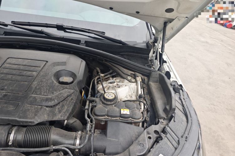 Used Land Rover Range Velar 2020 P250 R-DYNAMIC S Engine Bay Left