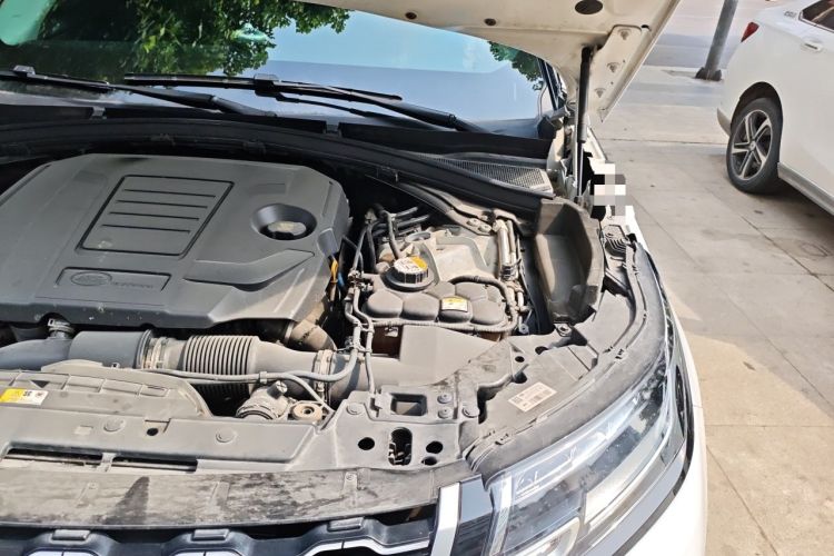 Used Land Rover Range Velar 2020 P250 Engine Bay Left