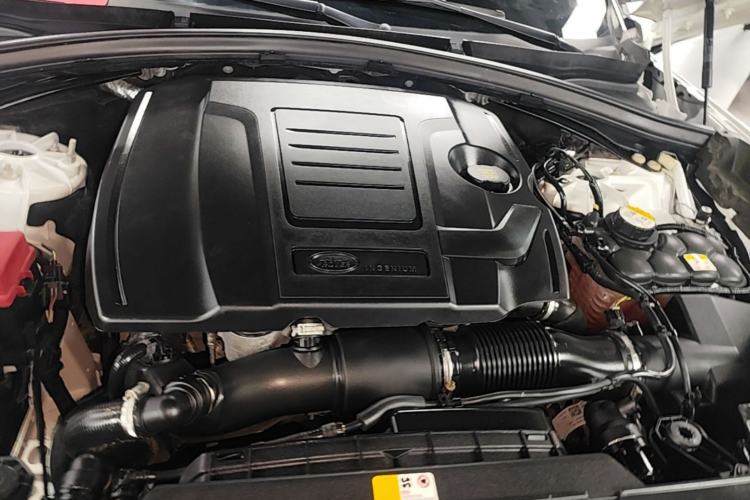 Used Land Rover Range Velar 2020 P250 Engine Bay