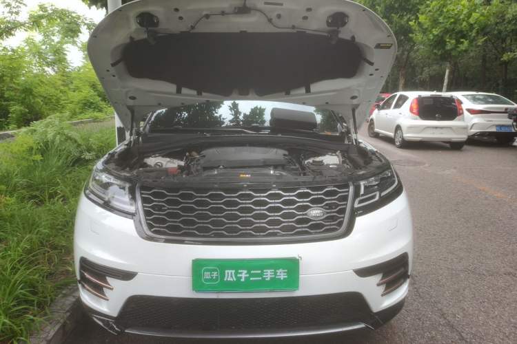 Used Land Rover Range Velar 2020 P340 R-DYNAMIC S Engine Bay