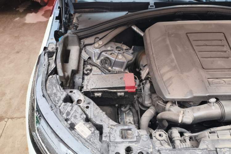 Used Land Rover Range Velar 2020 P250 Engine Bay Right