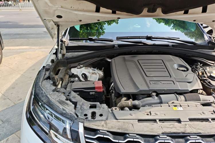 Used Land Rover Range Velar 2020 P250 Engine Bay Right