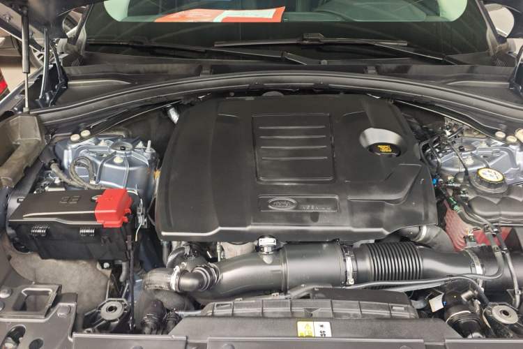 Used Land Rover Range Velar 2020 P250 Engine Bay