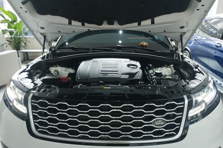Used Land Rover Range Velar 2020 P250 Engine Bay