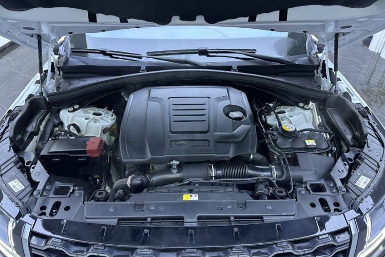 Used Land Rover Range Velar 2020 P250 R-DYNAMIC S Engine Bay
