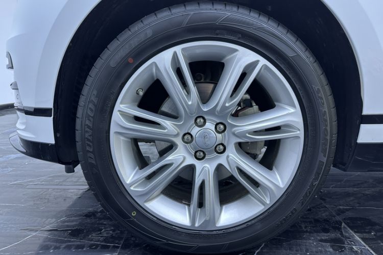 Used Land Rover Range Velar 2020 P250 R-DYNAMIC S Exterior 2