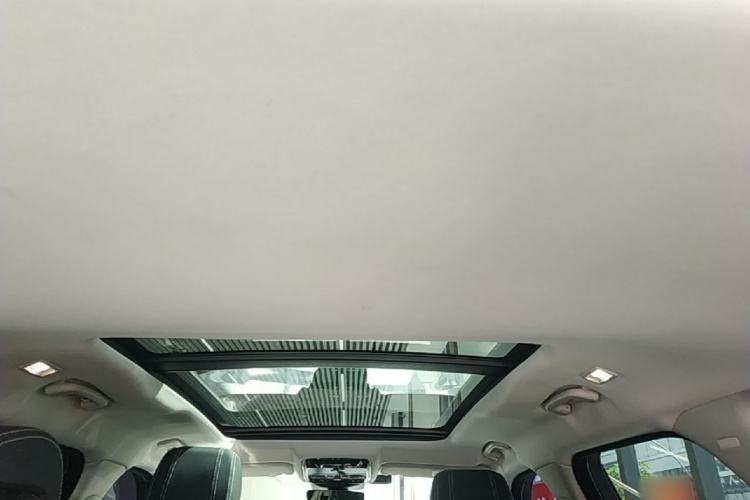 Used Land Rover Range Velar 2020 P250 Headliner