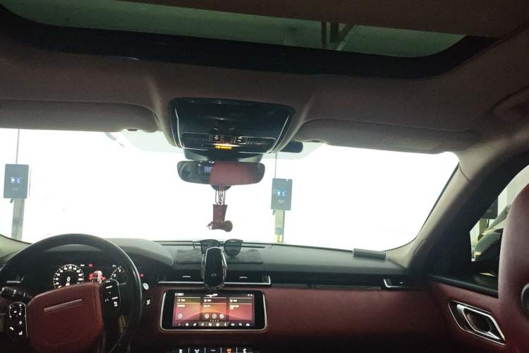 Used Land Rover Range Velar 2020 P250 Headliner