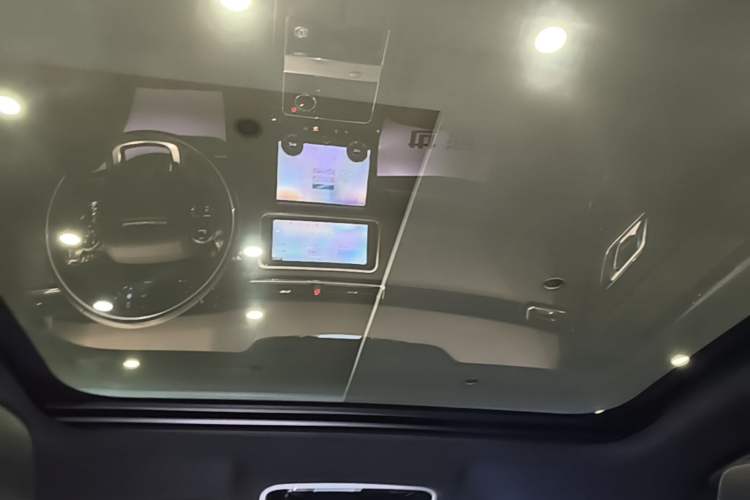 Used Land Rover Range Velar 2020 P380 R-DYNAMIC SE Headliner
