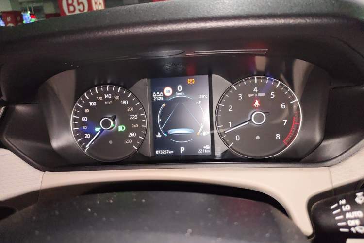Used Land Rover Range Velar 2020 P340 R-DYNAMIC S Instrument Cluster