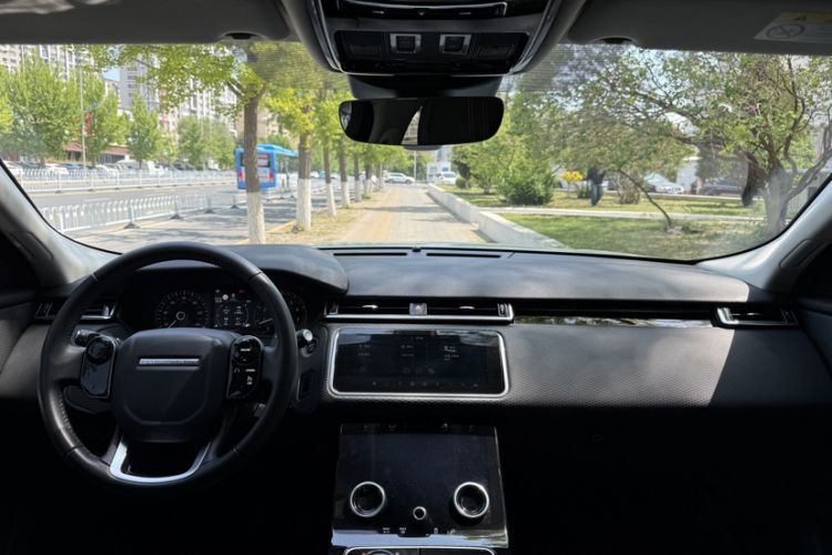 Used Land Rover Range Velar 2020 P250 Interior 1