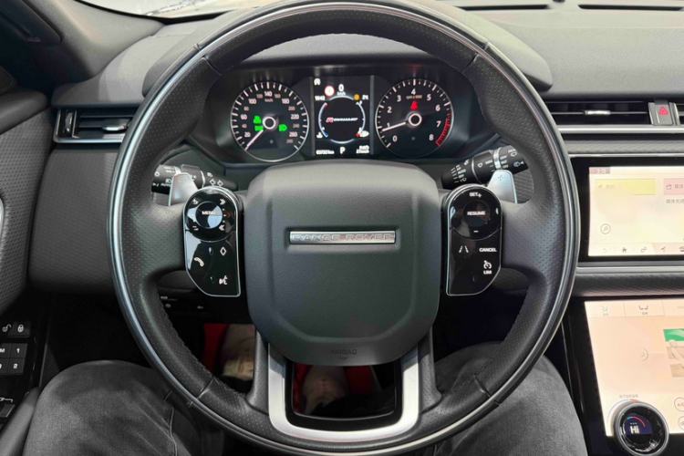 Used Land Rover Range Velar 2020 P250 R-DYNAMIC S Interior 3
