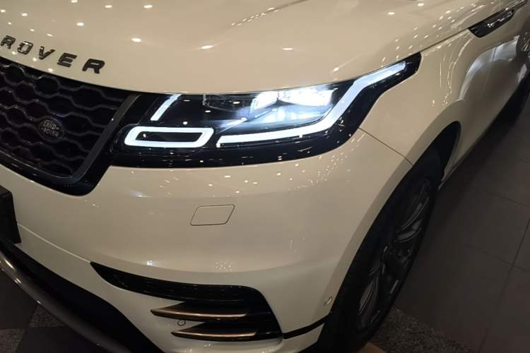 Used Land Rover Range Velar 2020 P380 R-DYNAMIC SE Left Front Headlight