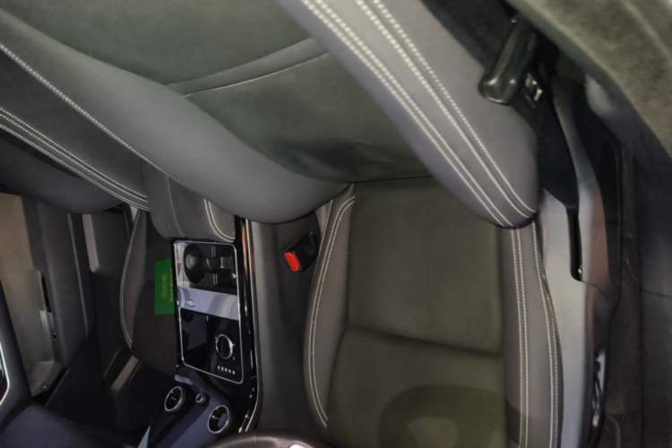 Used Land Rover Range Velar 2020 P250 Left Front Seat