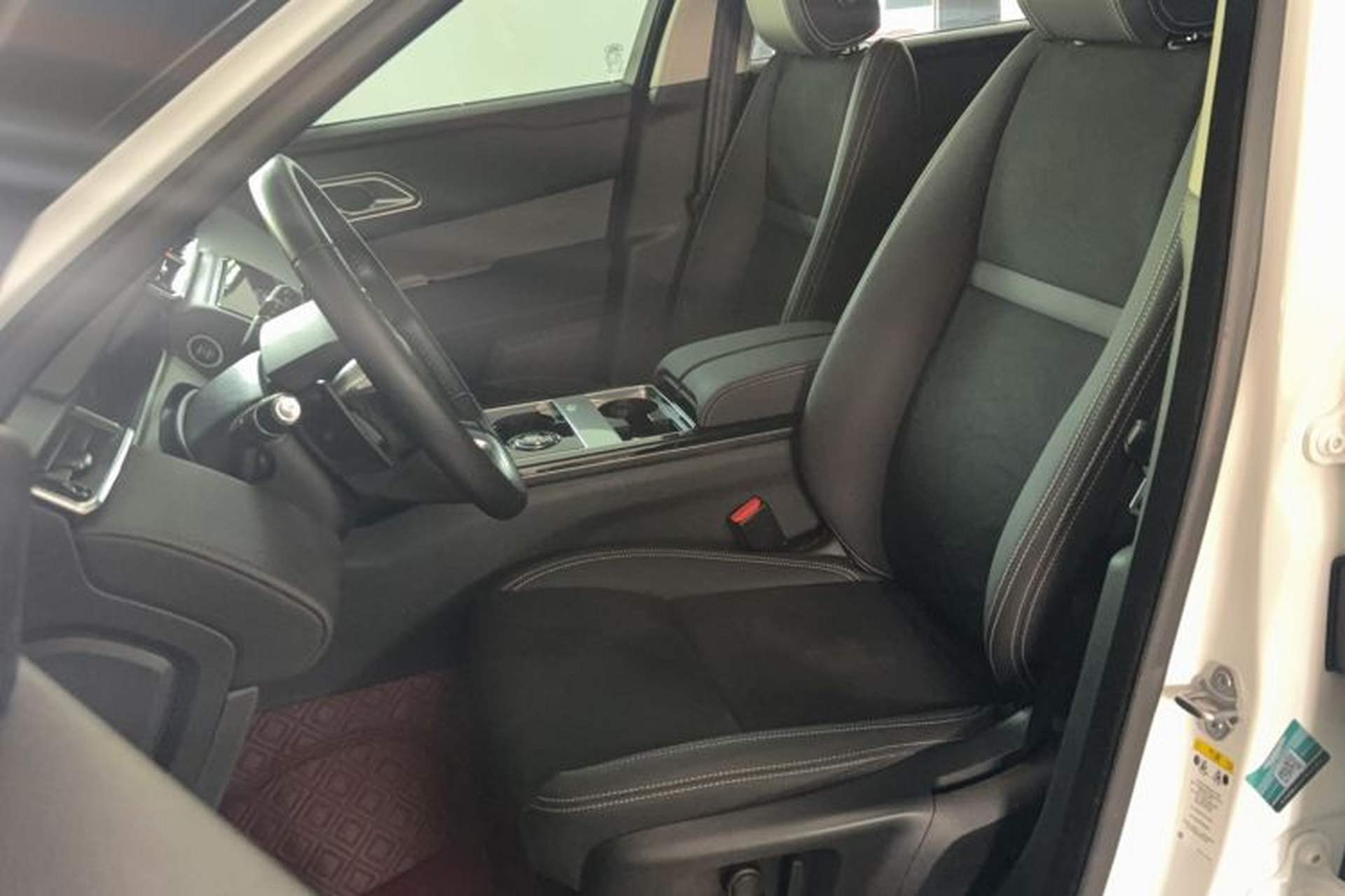 Used Land Rover Range Velar 2020 P250 Left Front Seat