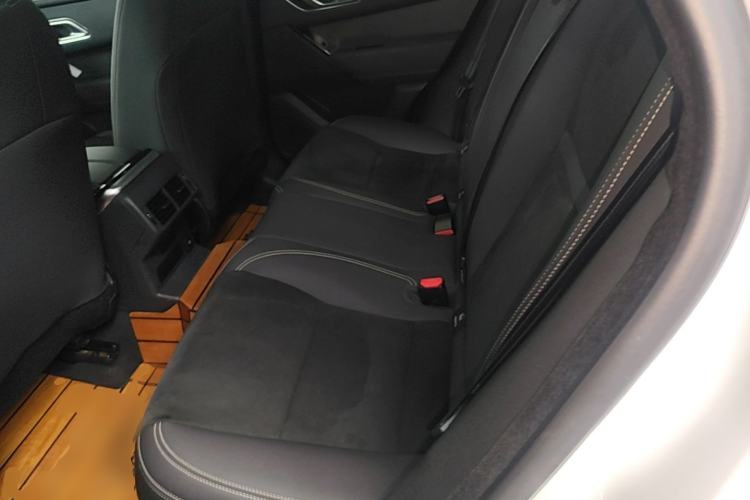 Used Land Rover Range Velar 2020 P250 Left Rear Seat