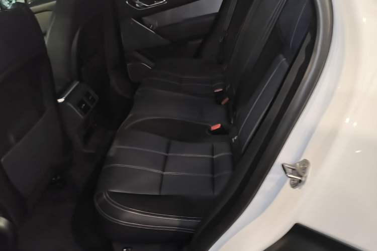Used Land Rover Range Velar 2020 P380 R-DYNAMIC SE Left Rear Seat