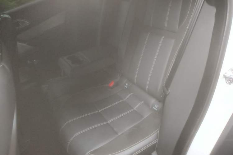 Used Land Rover Range Velar 2020 P340 R-DYNAMIC S Left Rear Seat