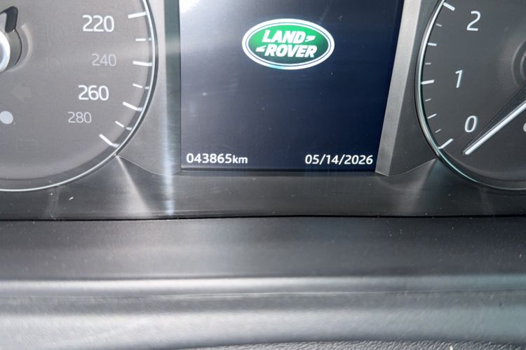 Used Land Rover Range Velar 2020 P250 Odometer Close Up