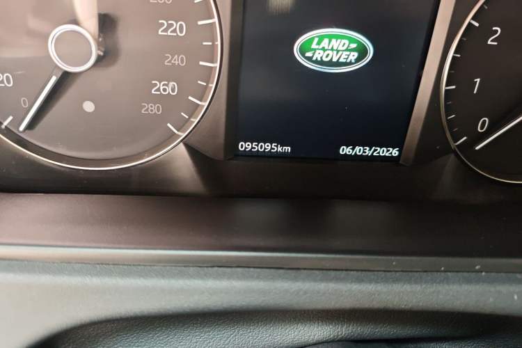 Used Land Rover Range Velar 2020 P250 Odometer Close Up