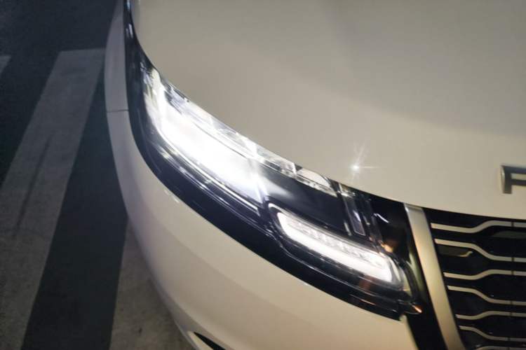 Used Land Rover Range Velar 2020 P250 Right Front Headlight
