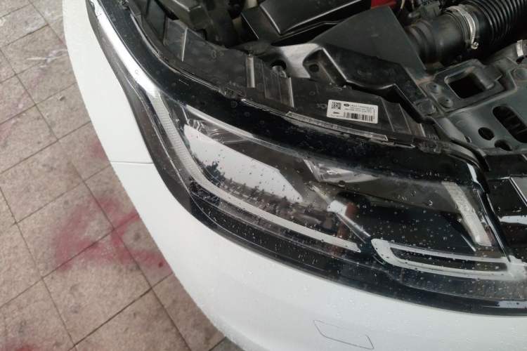 Used Land Rover Range Velar 2020 P340 R-DYNAMIC S Right Front Headlight