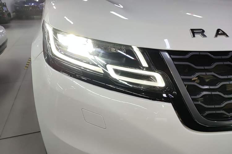 Used Land Rover Range Velar 2020 P250 R-DYNAMIC S Right Front Headlight