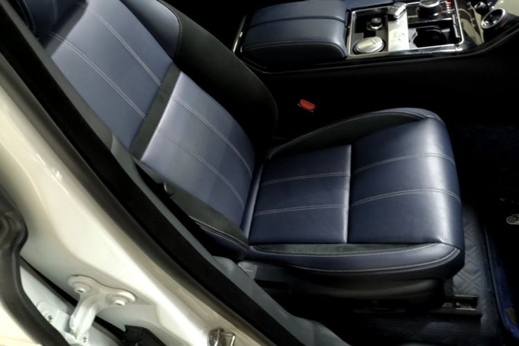 Used Land Rover Range Velar 2020 P250 R-DYNAMIC S Right Front Seat