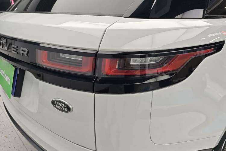 Used Land Rover Range Velar 2020 P250 R-DYNAMIC S Right Rear Taillight