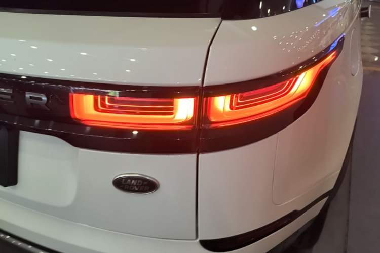 Used Land Rover Range Velar 2020 P380 R-DYNAMIC SE Right Rear Taillight
