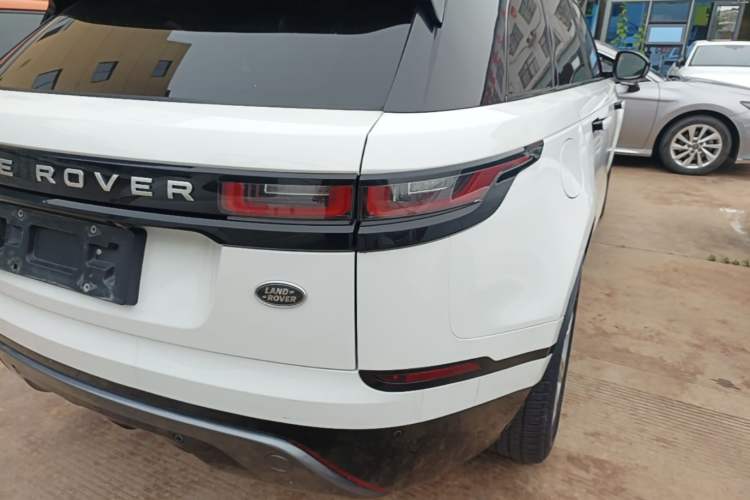 Used Land Rover Range Velar 2020 P250 R-DYNAMIC S Right Rear Taillight