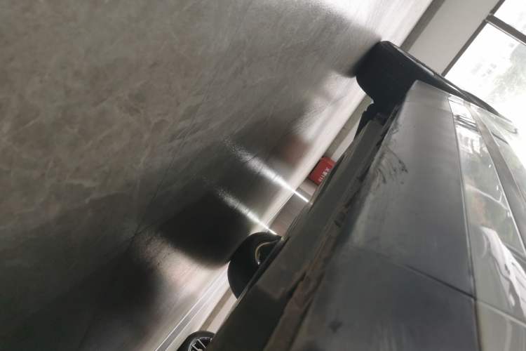 Used Land Rover Range Velar 2020 P250 Right Side Sill