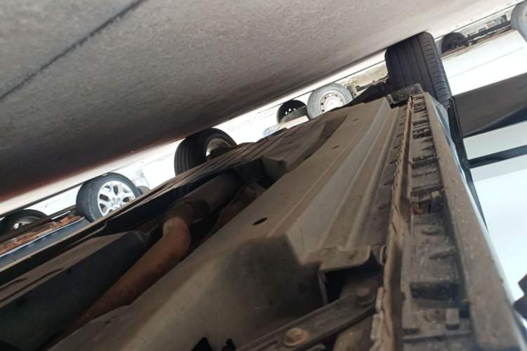 Used Land Rover Range Velar 2020 P250 R-DYNAMIC S Right Side Sill