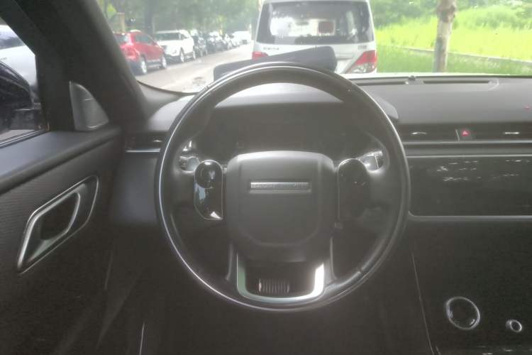 Used Land Rover Range Velar 2020 P340 R-DYNAMIC S Steering Wheel