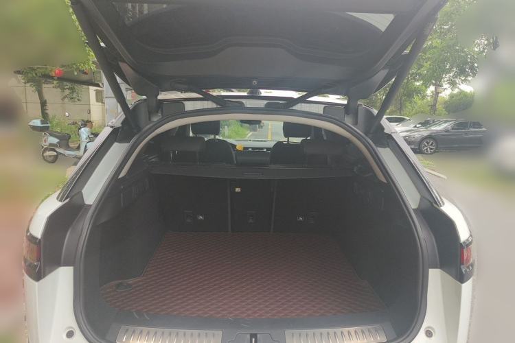 Used Land Rover Range Velar 2020 P250 Trunk