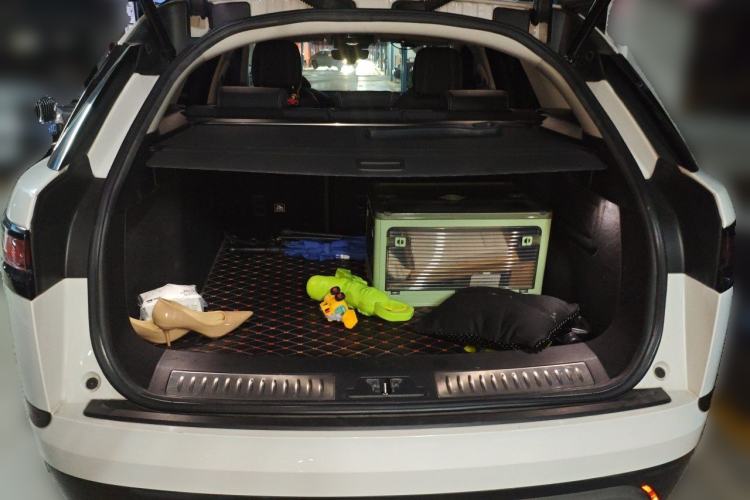 Used Land Rover Range Velar 2020 P250 Trunk