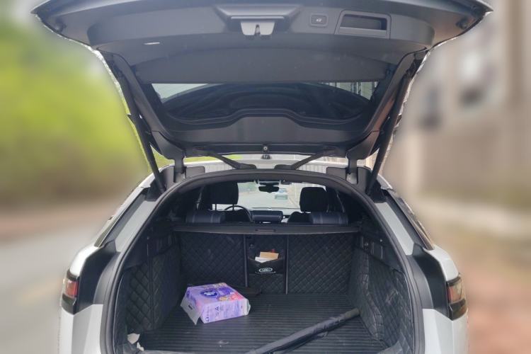 Used Land Rover Range Velar 2020 P340 R-DYNAMIC S Trunk