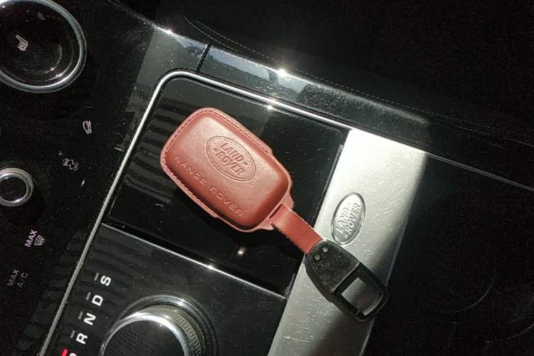 Used Land Rover Range Velar 2020 P250 Vehicle Key