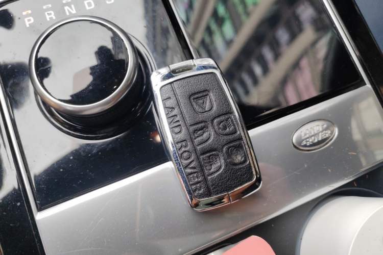Used Land Rover Range Velar 2020 P340 R-DYNAMIC S Vehicle Key