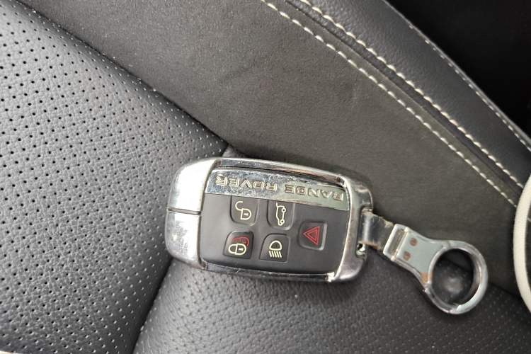 Used Land Rover Range Velar 2020 P250 R-DYNAMIC S Vehicle Key