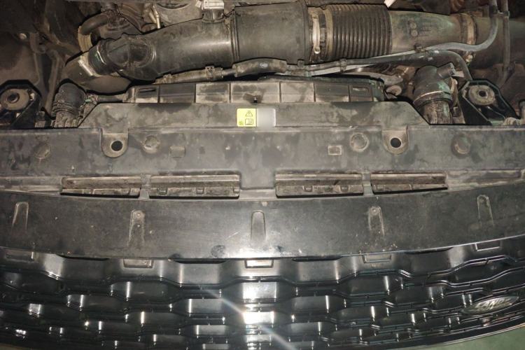 Used Land Rover Range Velar 2021 P250 Sparkling Black Limited Edition Engine Bay