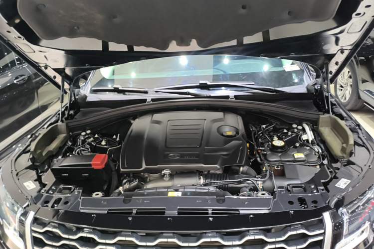 Used Land Rover Range Velar 2021 P250 model Engine Bay