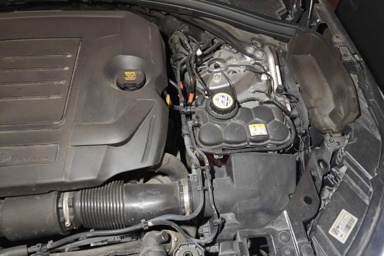 Used Land Rover Range Velar 2021 P250 Sparkling Black Limited Edition Engine Bay Left